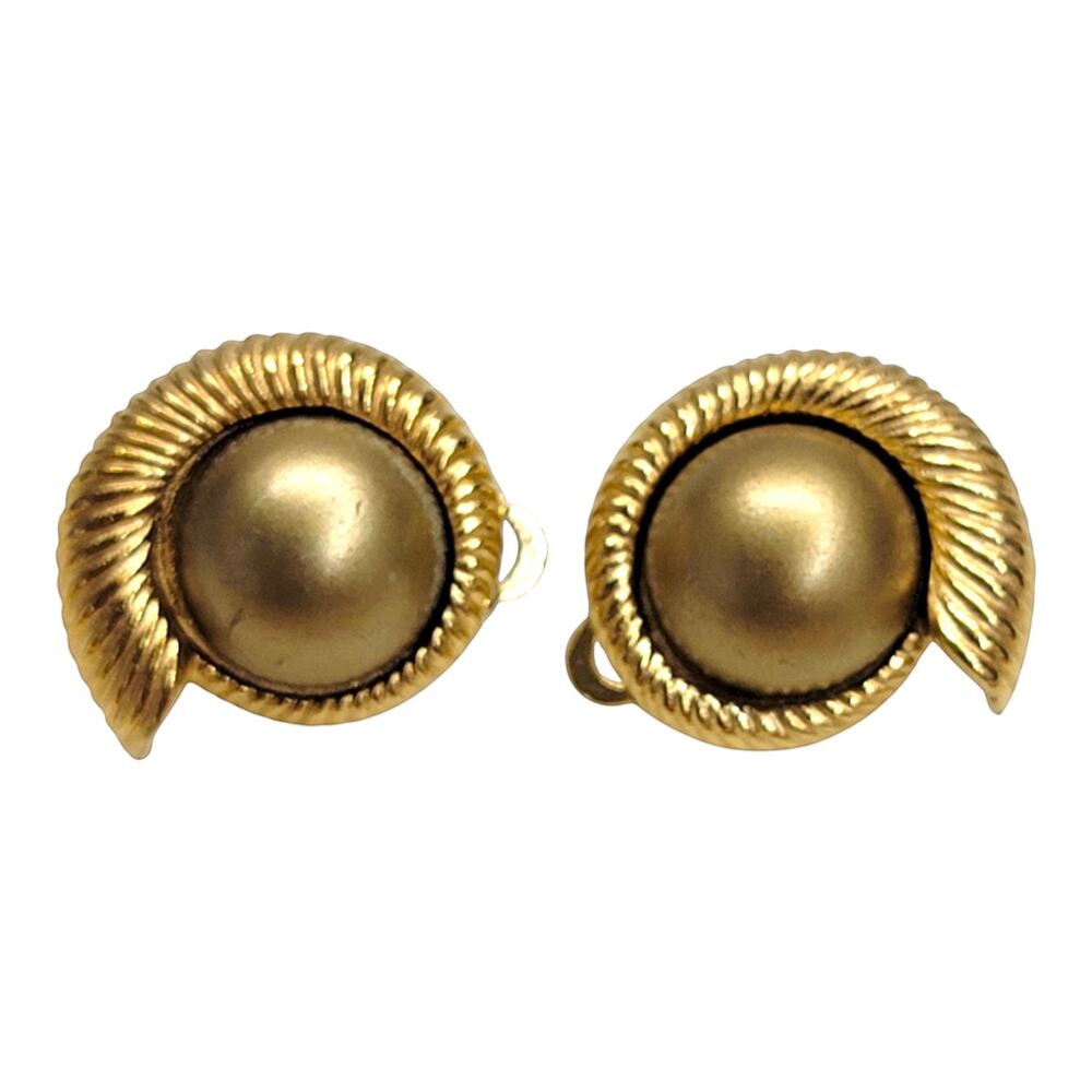 Vintage Richelieu Gold Tone Swirl Faux Pearl Clip On Earrings Textured Shell